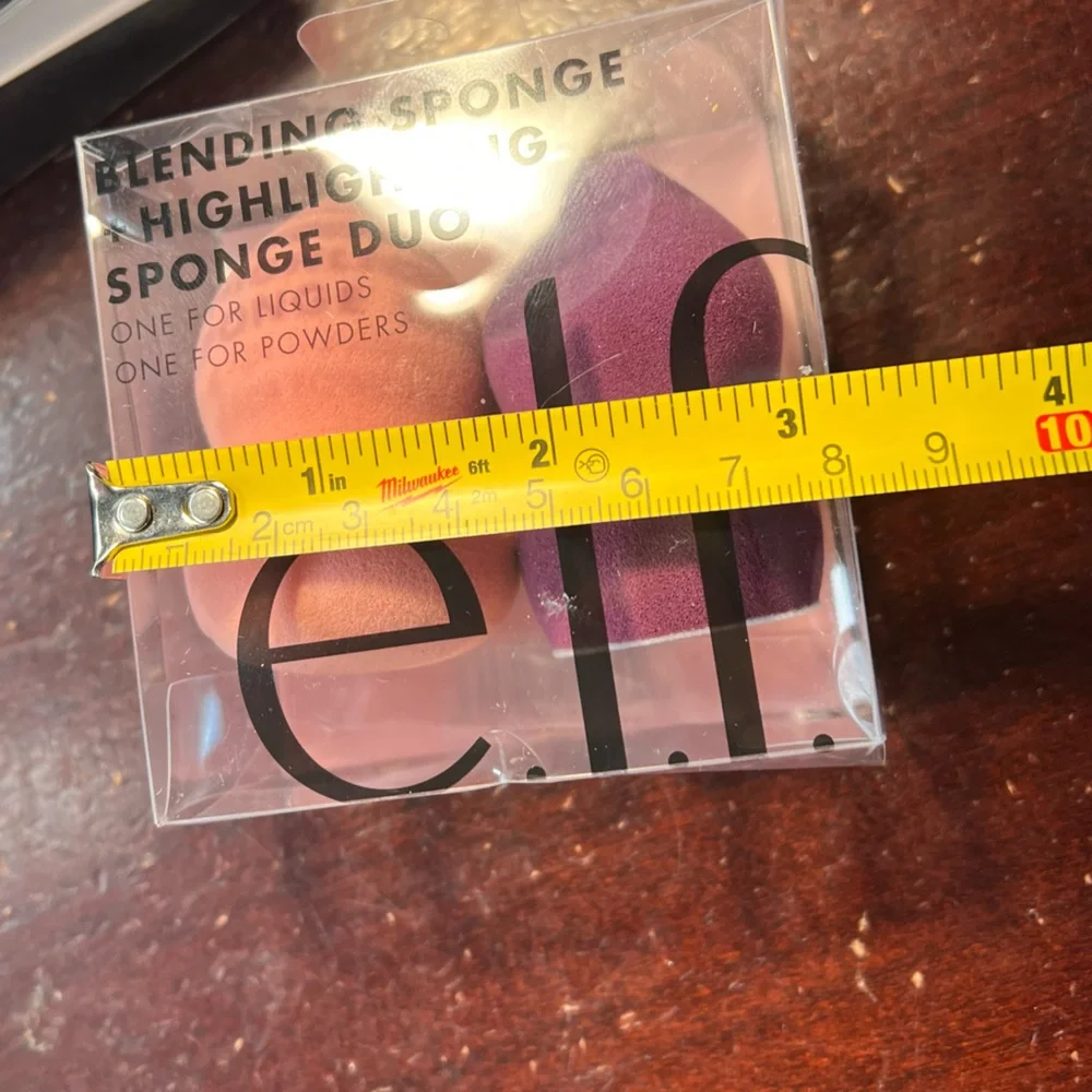 ELF Precision Powder Brush & blending sponges